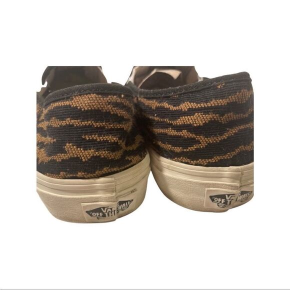 Vans Sneakers  - Picture 2 of 5